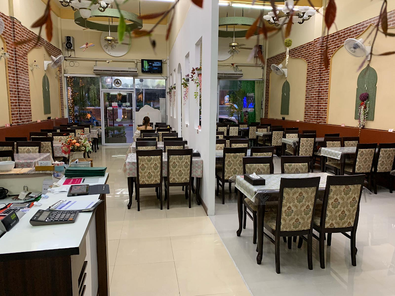 Al Reem Restaurant Middle Eastern & Indian Cuisine