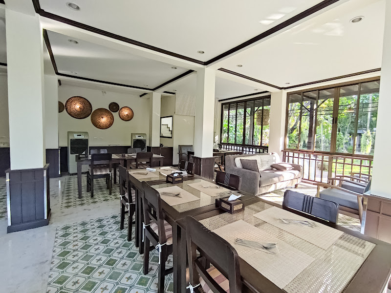 เชียงคำ Café & Restaurant