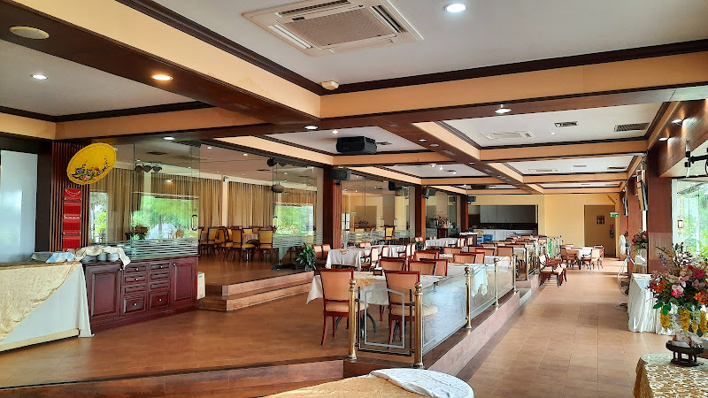 Summit Green Valley Restaurant
